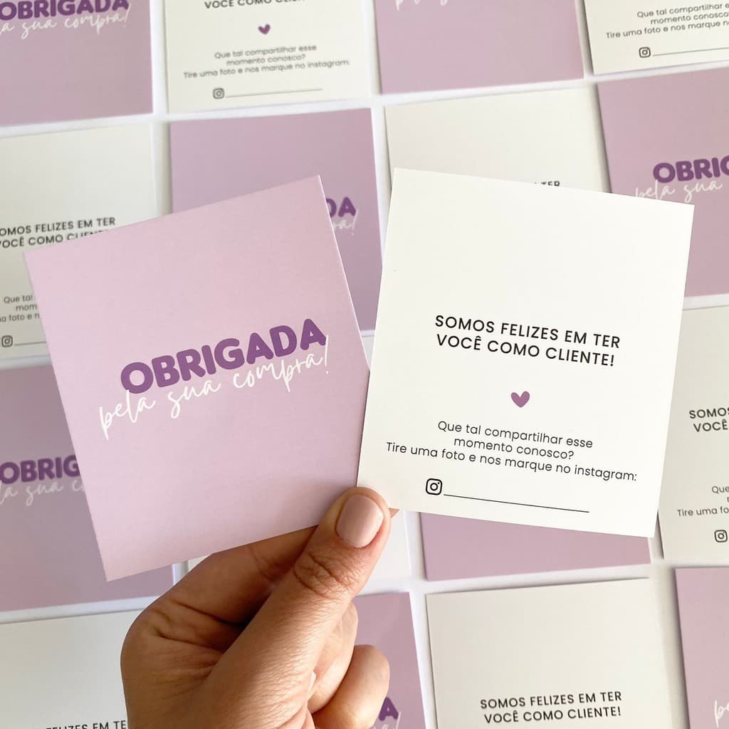 Cartão Postal Roxo tamanho 9x10 cm agradecimento Obrigada pela sua compra