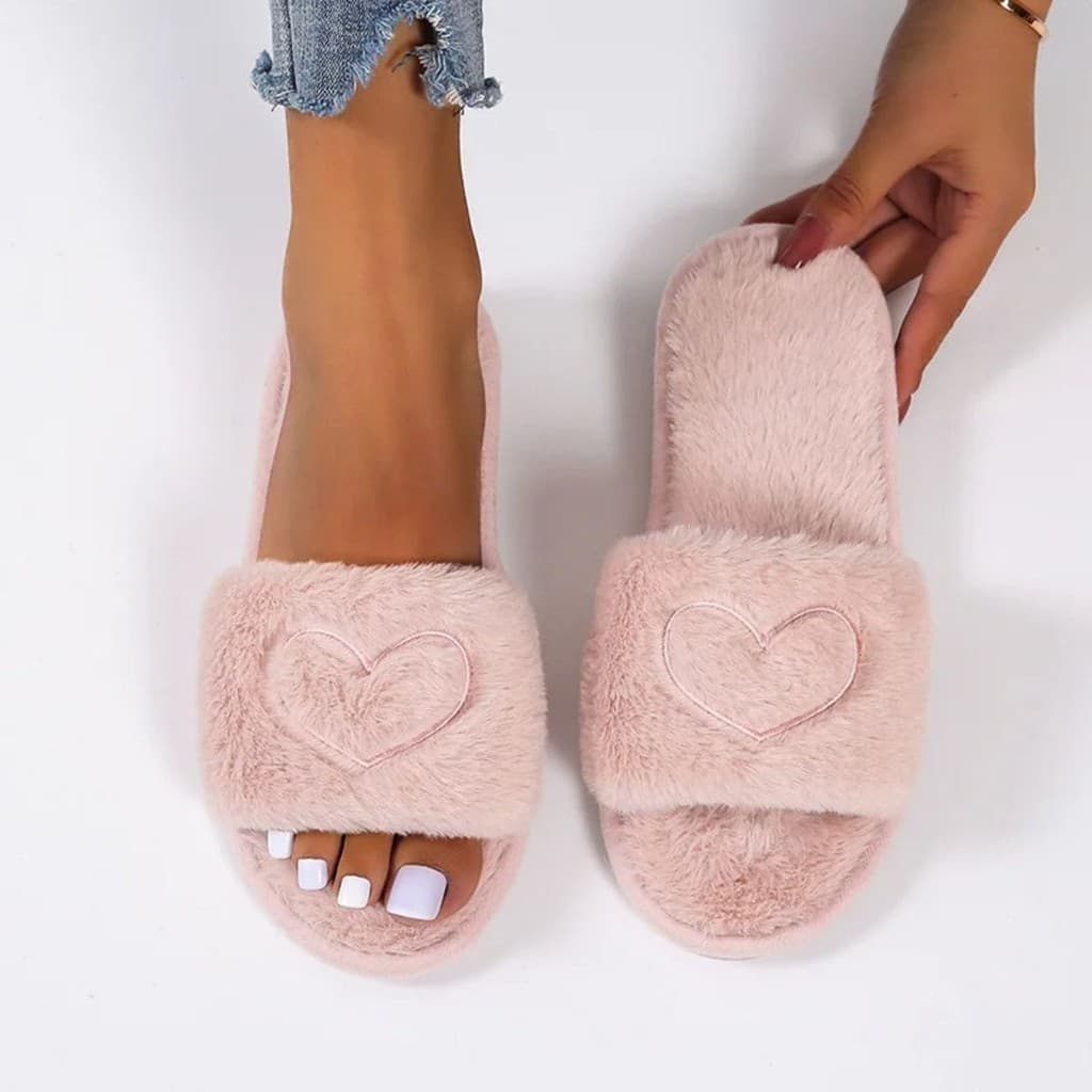 Pantufa Chinelo Feminina Aberta Coração Confortável Macia
