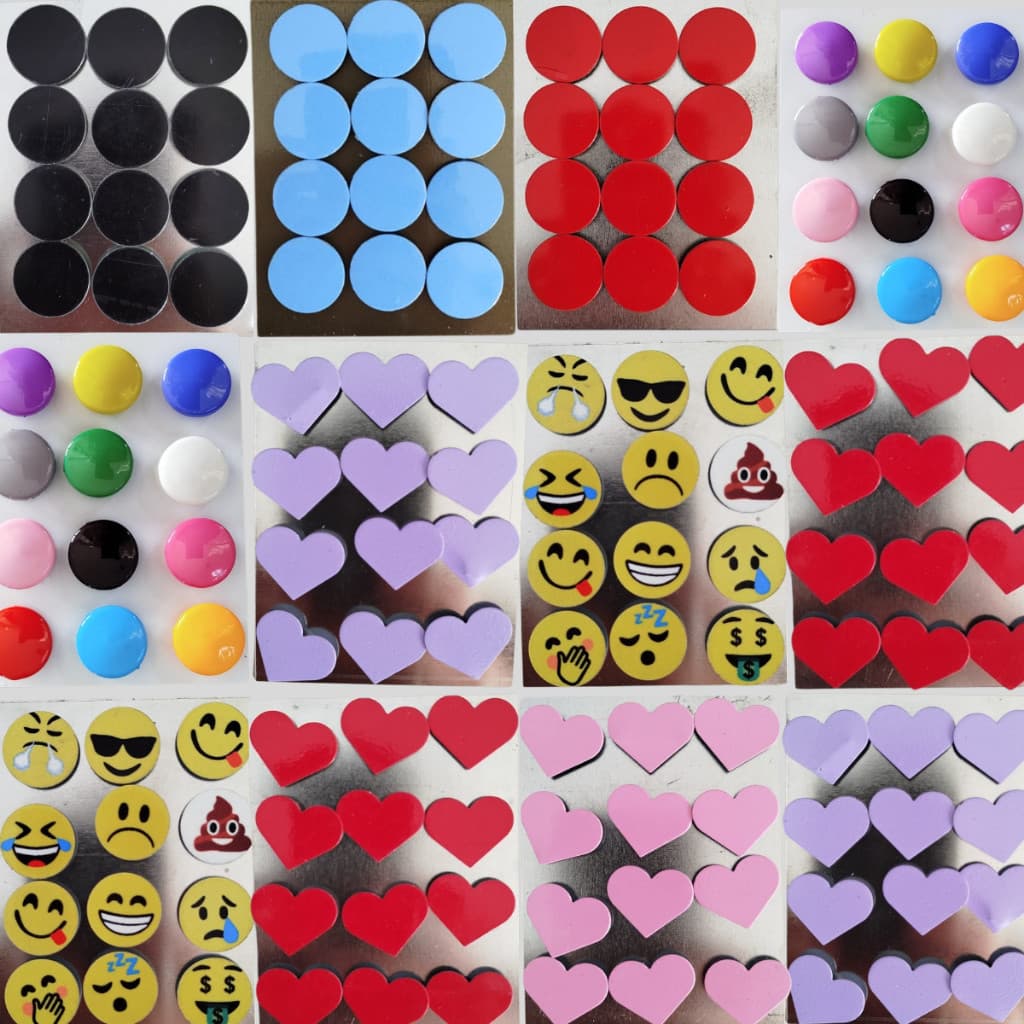 12 Imãs Variados Emoji, Coração , Bolinha ,estrelinha  Para Mural de Fotos, Quadro Magnético e Imãs De Geladeira
