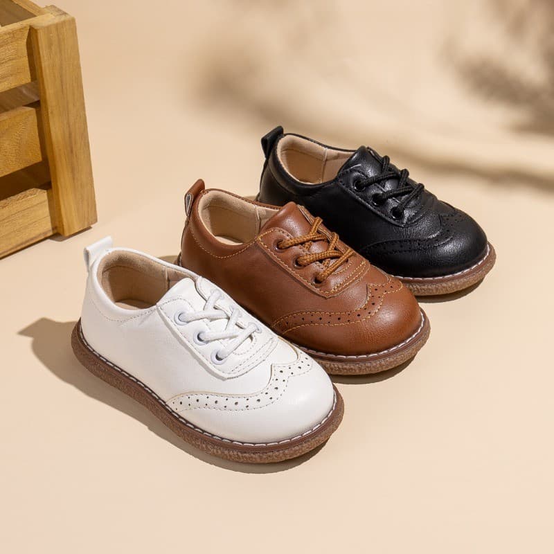 Novas Crianças Sapatos De Couro Formal Primavera Outono Causal Meninas Moda Planos Versáteis Meninos Uniforme Desempenho