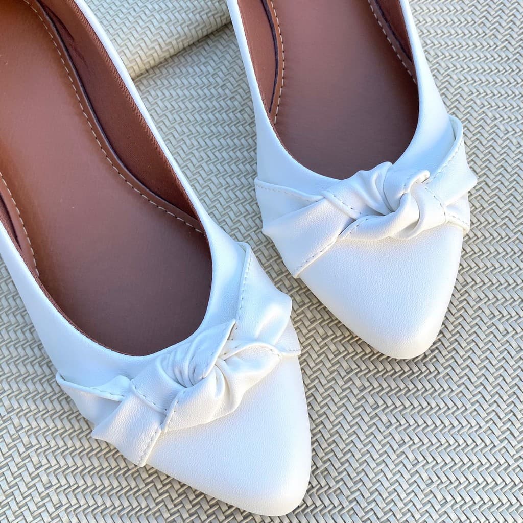 Sapatilha Mocassim Feminina Bico Fino Napa Branca Com Laço