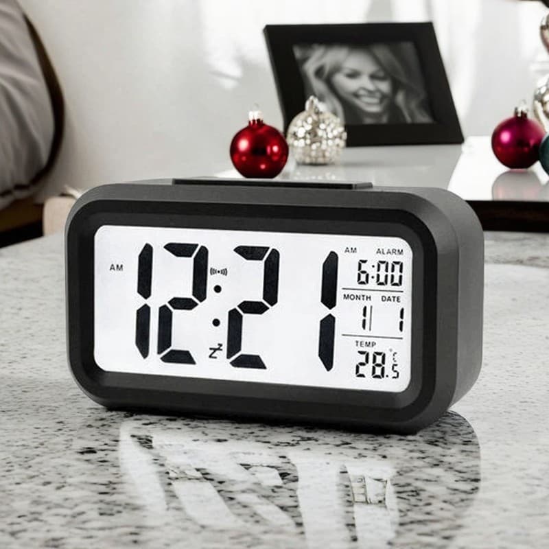 Relogio Digital de Mesa Moderno Retangular com Led