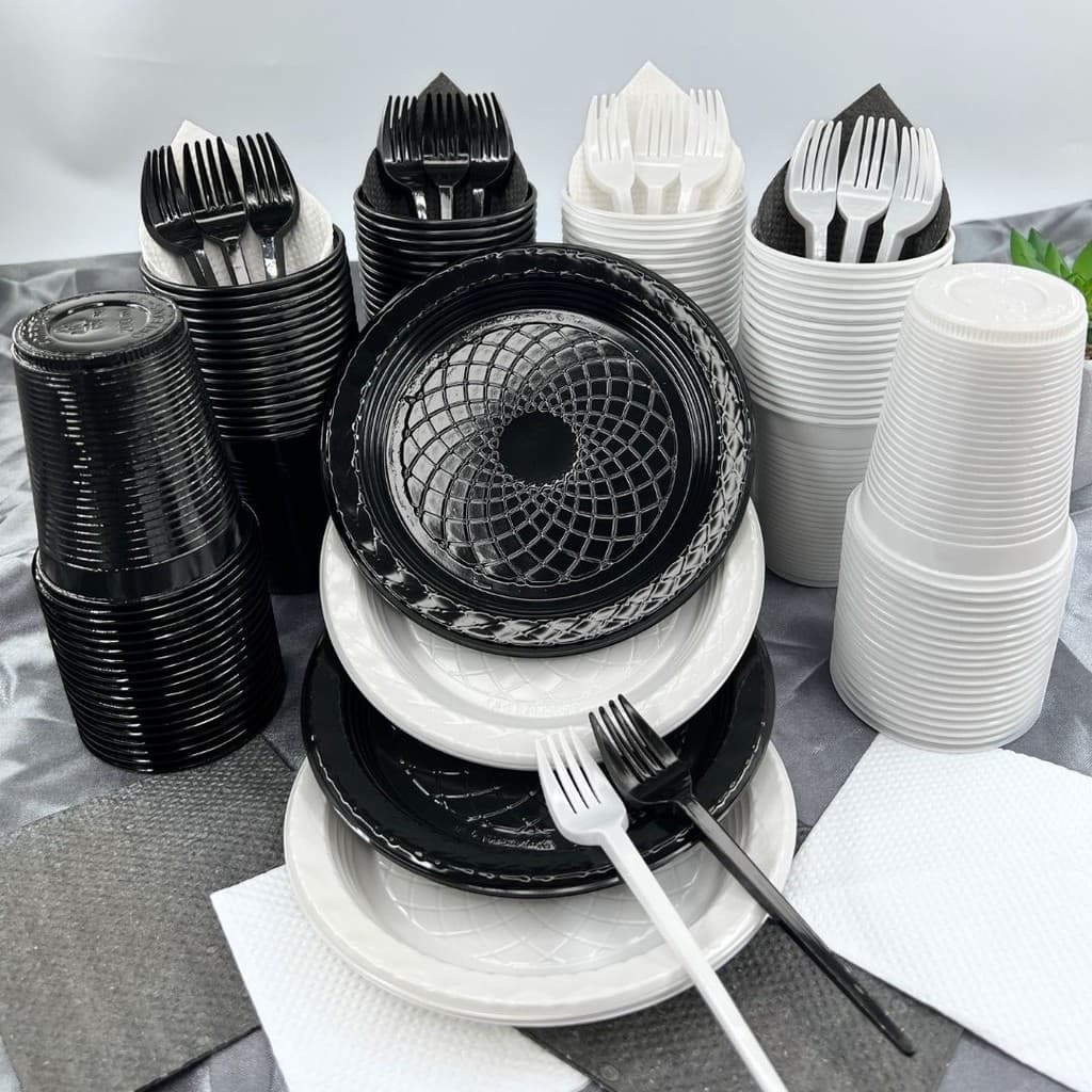 Kit 200 Itens Festa Aniversário Completo Preto E Branco Descartável Luxo Pratinho Copo Garfo Guardanapo Cor Time