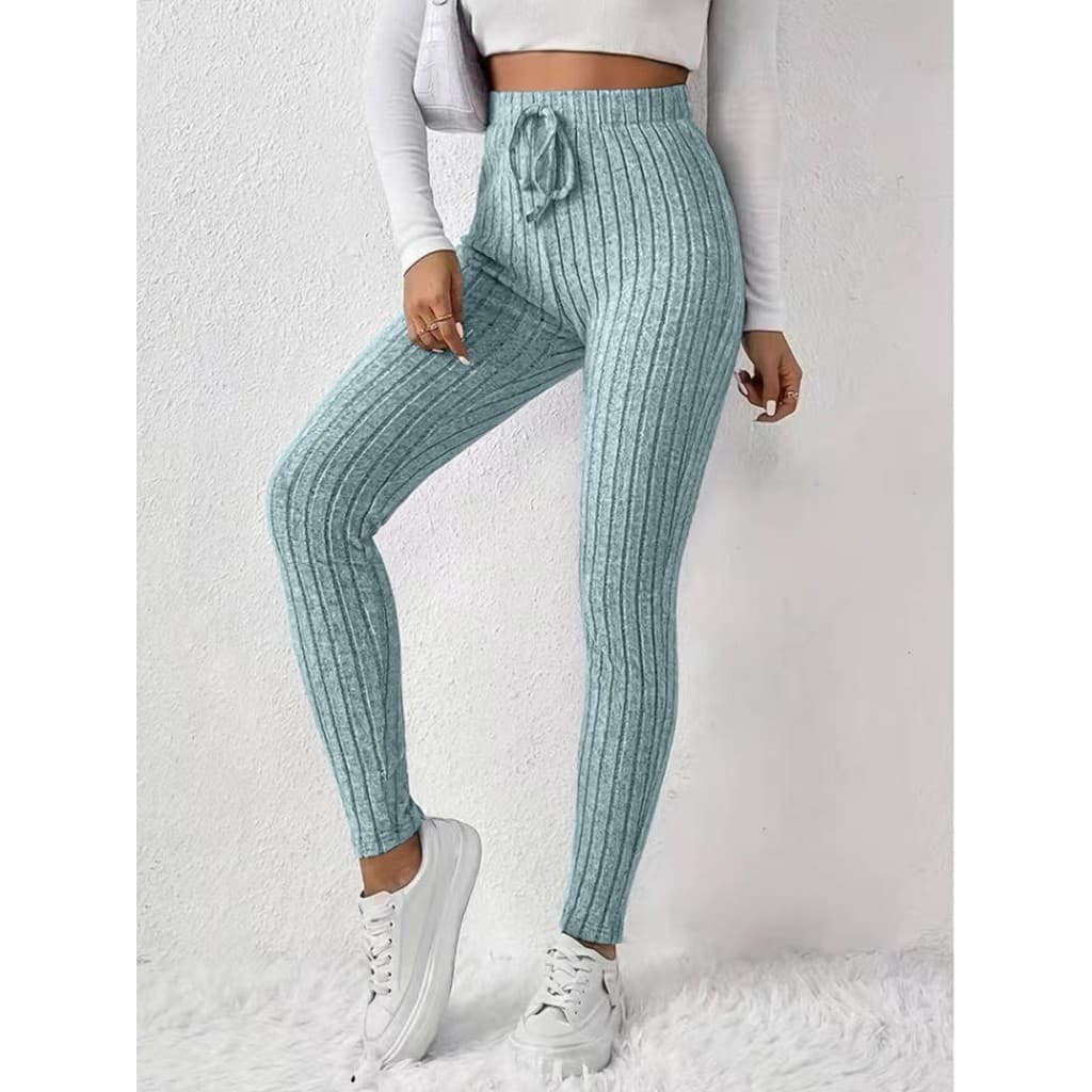 Calça Legging Justa De Malha Canelada Com Laco Na Cintura