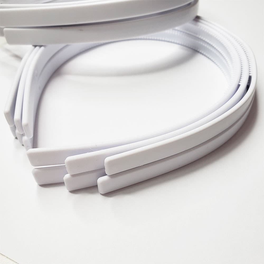 12 unds Tiara Yama Super Flexível com Dentinho