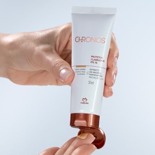 Natura Protetor MultiClareador Fps 70 Chronos Médio Escuro 50ml