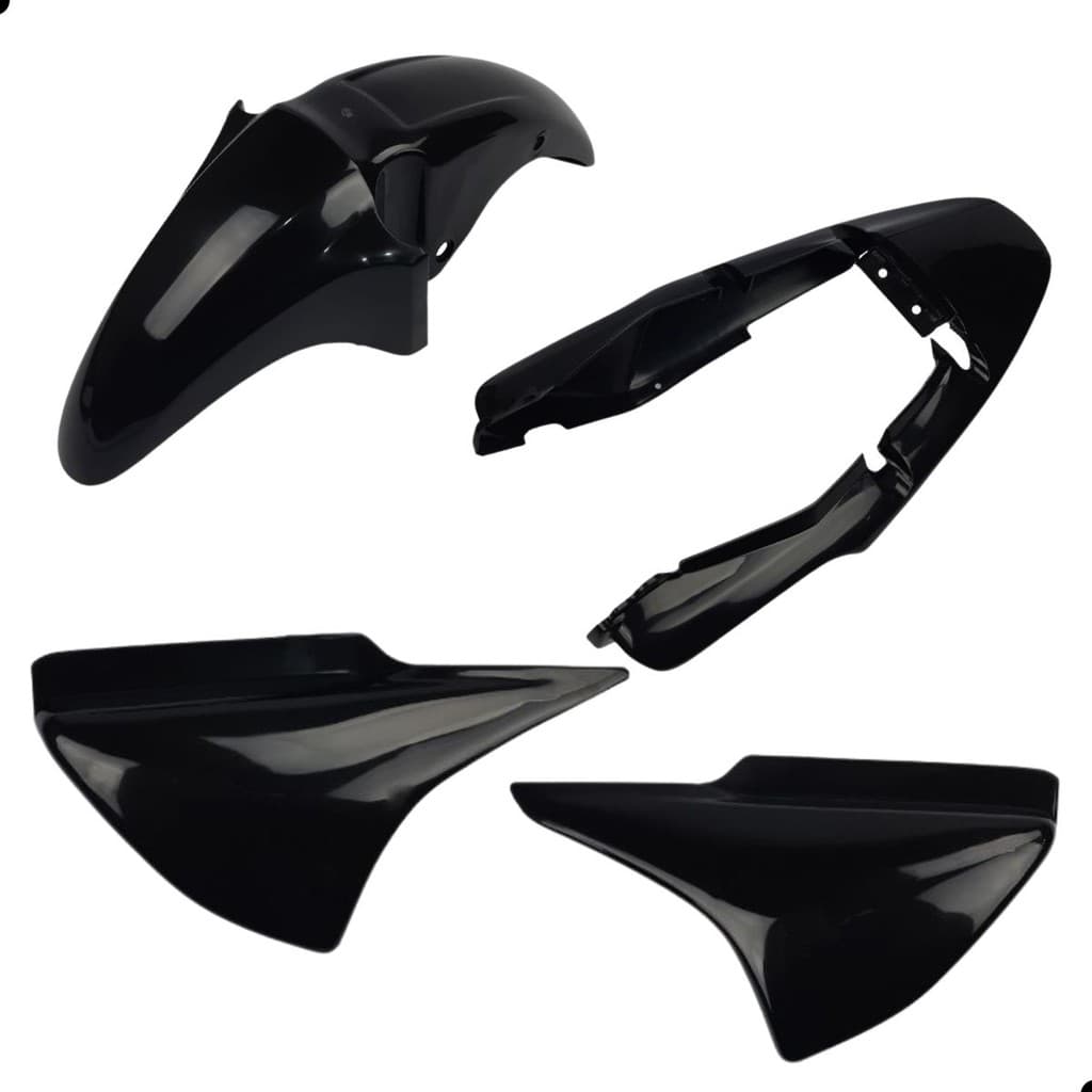 PARALAMA RABETA TAMPA LATERAL CG 150 TITAN 2004 A 2008 PRETA