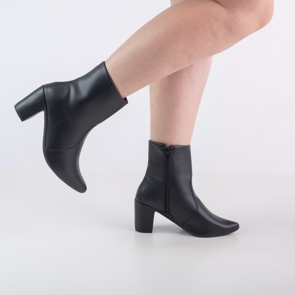 Bota Feminina Cano Curto Salto Grosso Bico Fino  Ziper Modelo Atual Moderno Confortavel