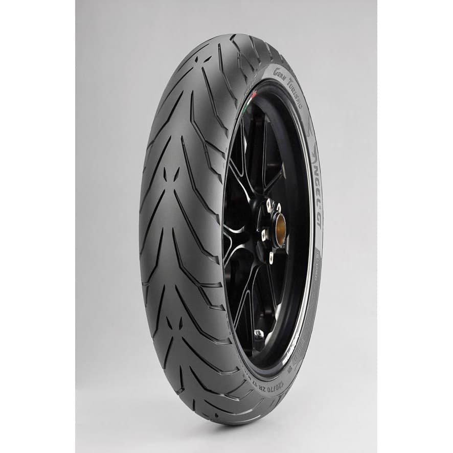 Pneu 120/70 ZR17 Pirelli Angel GT Dianteiro