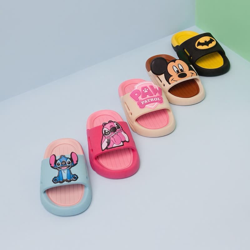 SANDÁLIA FULL Slide Nuvem Menino E Menina Leve Macio Antiderrapante Personagens Lançamento 2025