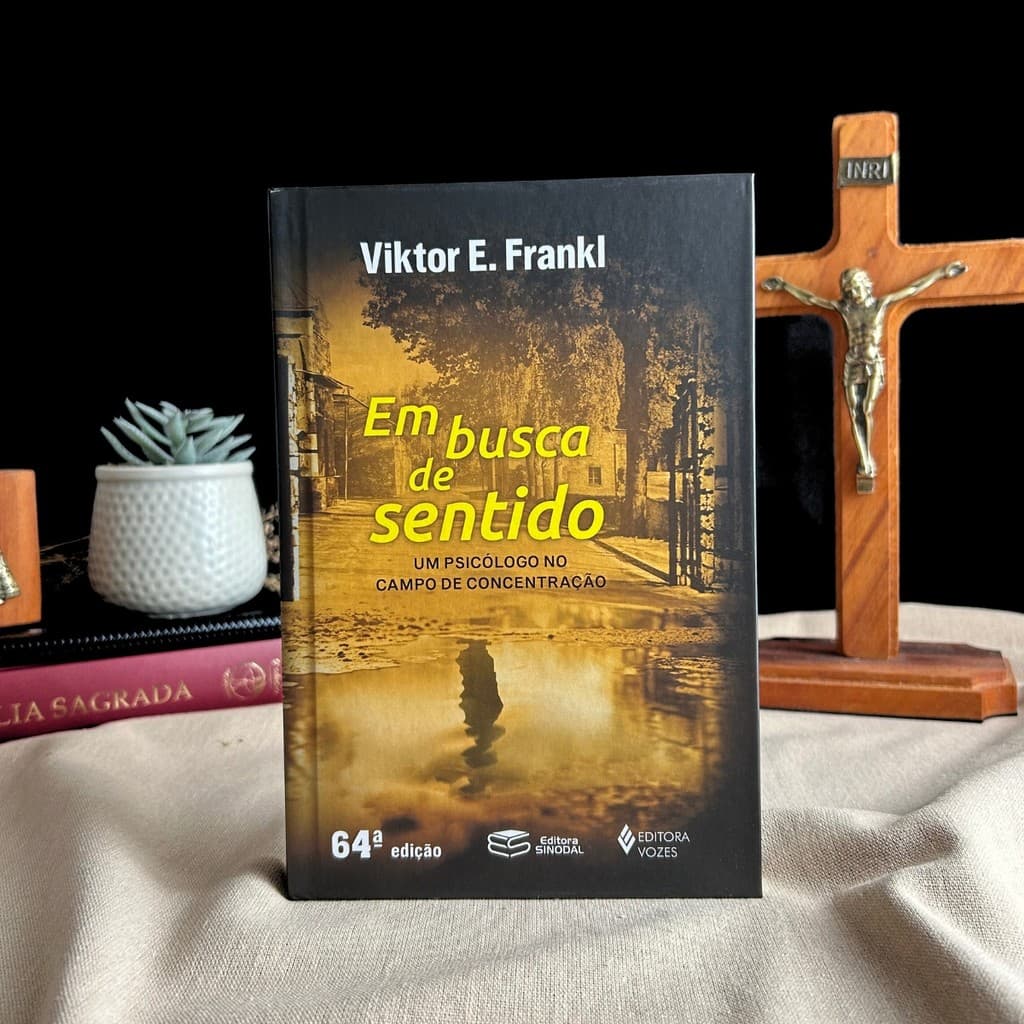Livro Em Busca de Sentido - Viktor E. Frankl