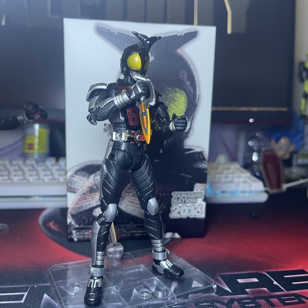 [Em estoque] KO Shinkocchou Seihou Exclusivo para o Evento SHF Shinkocchou Seihou Kamen Rider KABUTO DARK Dark Kabuto Fi