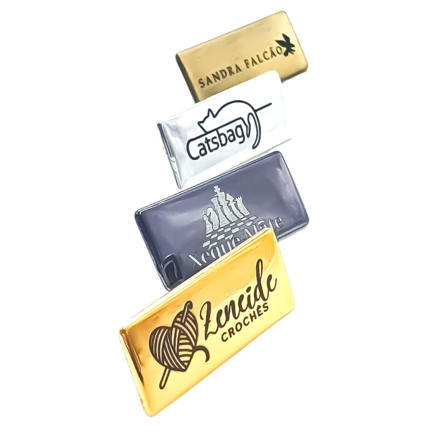 Etiqueta Metálica Personalizada com Garras – Retangular 3,5x1,5 cm 10 Unidades