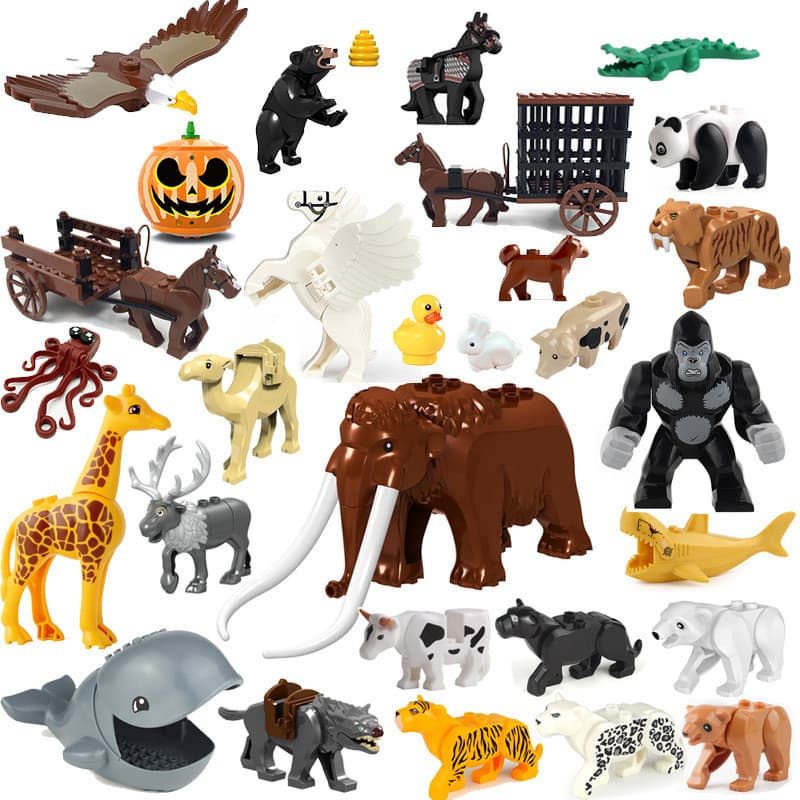 Crianças pequenas partículas inserem blocos de construção de animais/brinquedos educativos para educação infantil para b