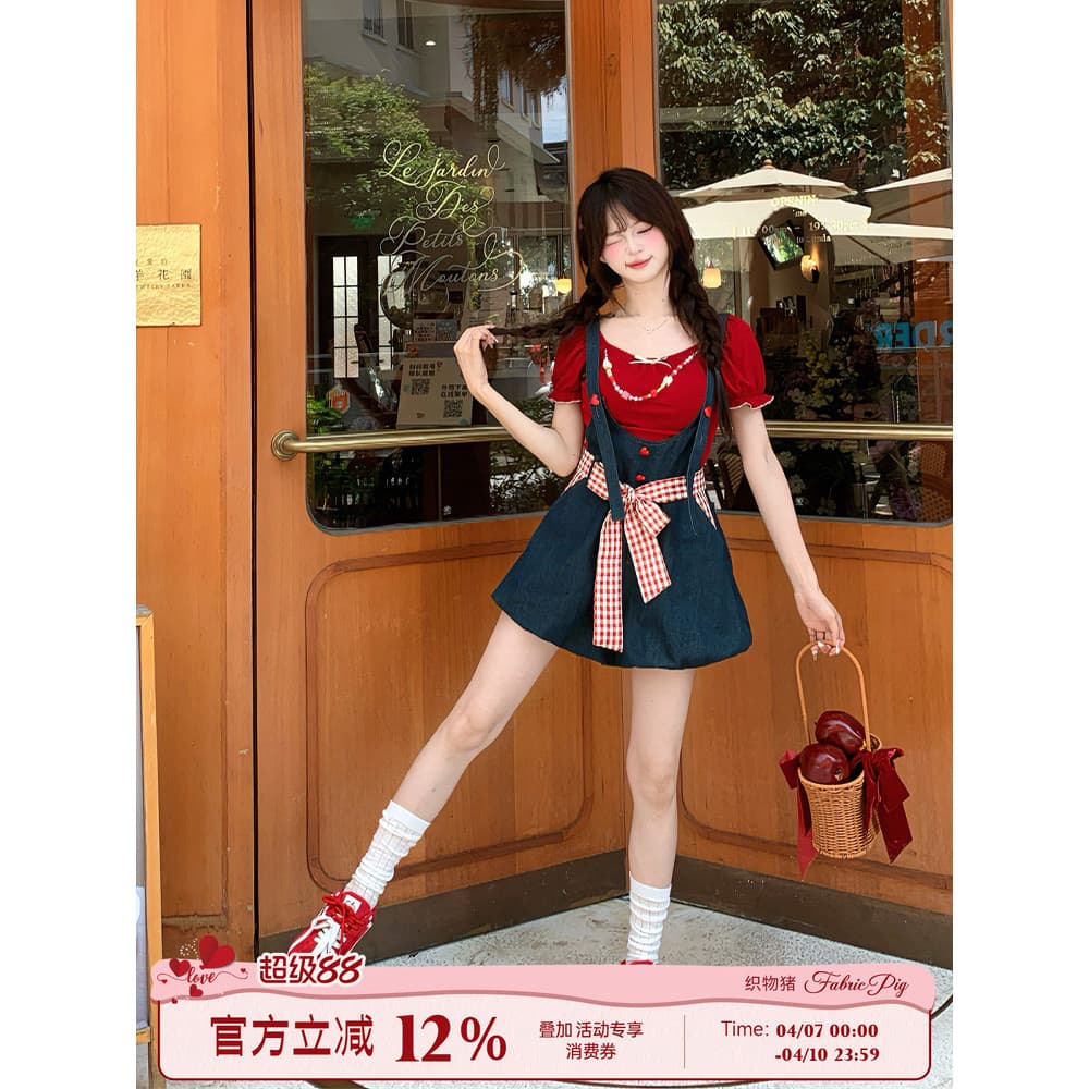 Tecido porco Cranberry damasco língua doce estilo feminino Denim azul macacão feminino verão bonito redução de idade