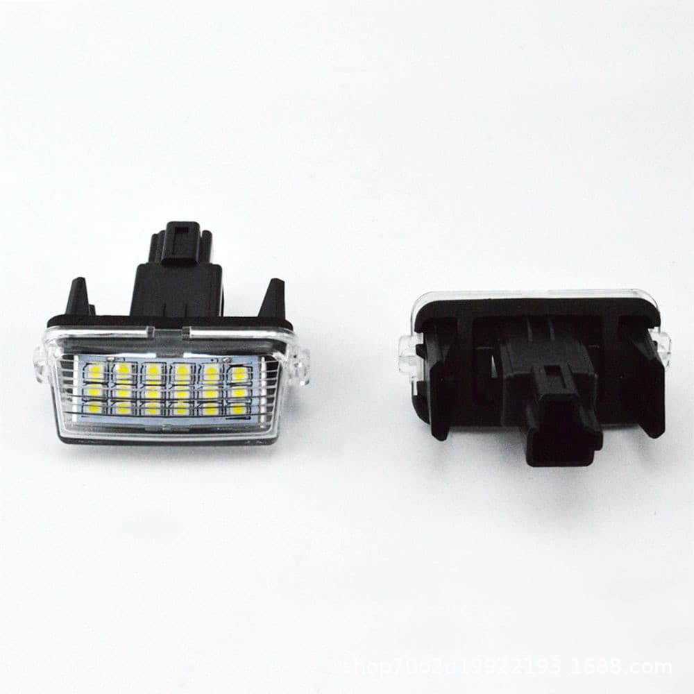 Adequado para Toyota noah noah/VOXY 60 série 70 série 80 LED luz da placa de licença luz traseira da placa de licença