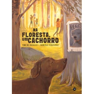 Na floresta, um cachorro
