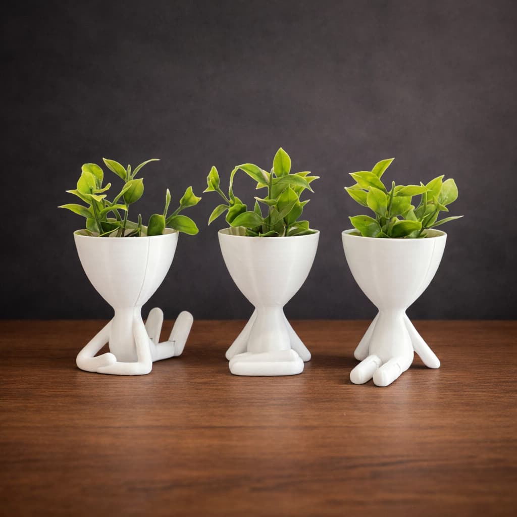 Kit com 3 Vasinhos Decorativos COM Planta Artificial Efeite Plástico para Banheiro Sala Mesa 8cm
