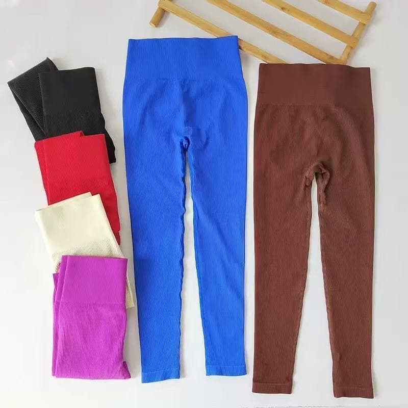 Calça Legging Canelada Premium de Cintura Alta Sem Costura Academia Feminina Elástica e Fitness