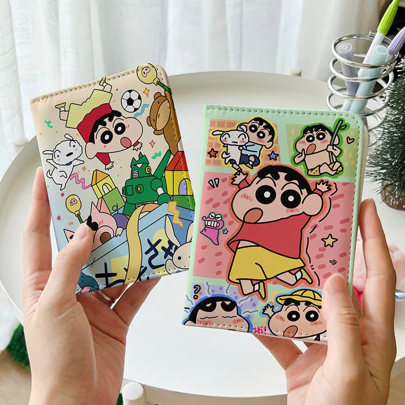 Crayon Shin-Chan porta-passaporte de desenho animado, bolsa protetora para documentos, porta-cartões multifuncional, via