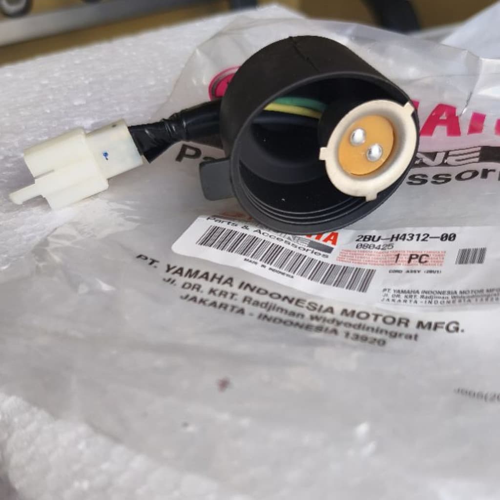 ORIGINAL YAMAHA X RIDE XRIDE Farol Encaixe COB Tomada 2BU-H4312-00