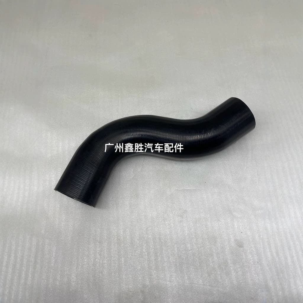 17341-0L020 é adequado para a mangueira do radiador do intercooler do Toyota Hilux REVO 1GD2GD.