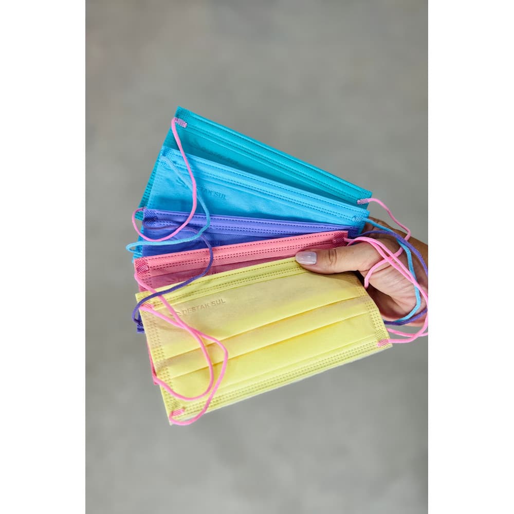 Máscara Descartável Tripla Caixa Sortida Candy Colors com 50 Unidades Destak