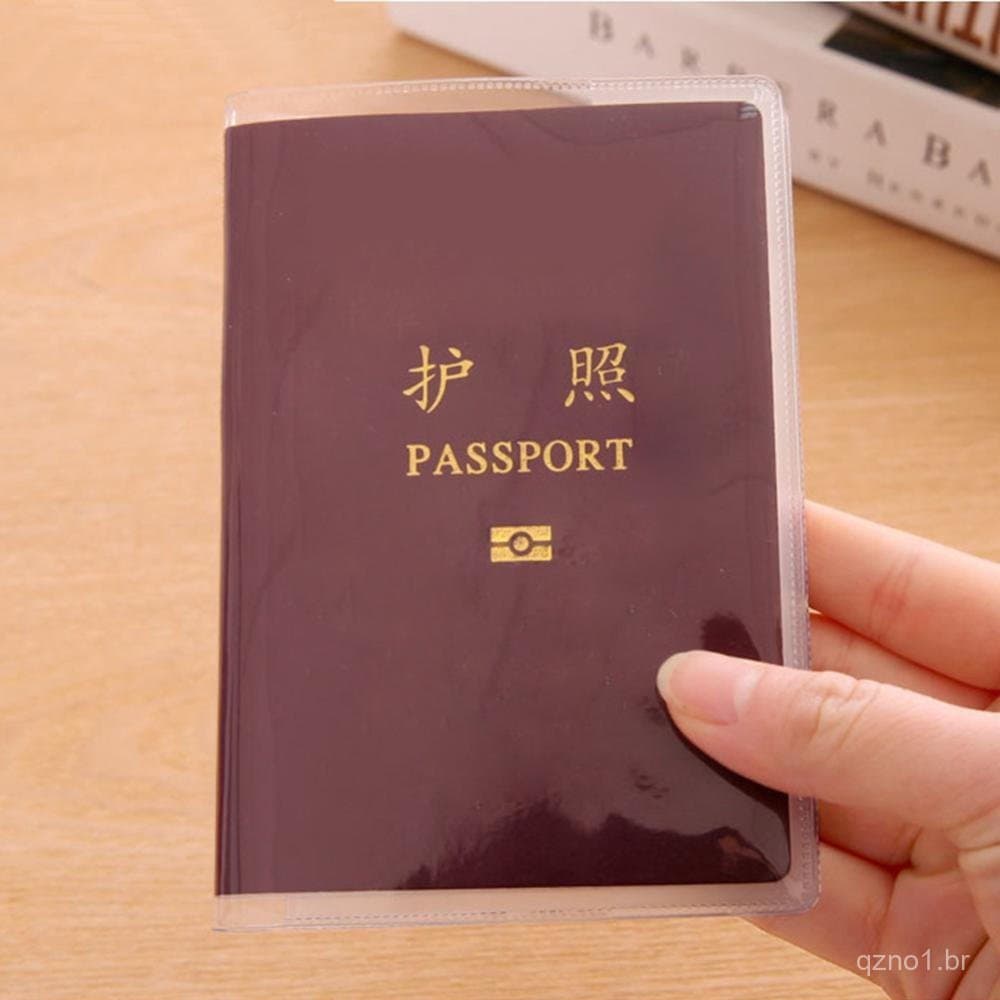 Capa Protetora Transparente para Passaporte em PVC DREAMFOREST à Prova de Poeira, Água e Arranhões, Estojo Multifunciona