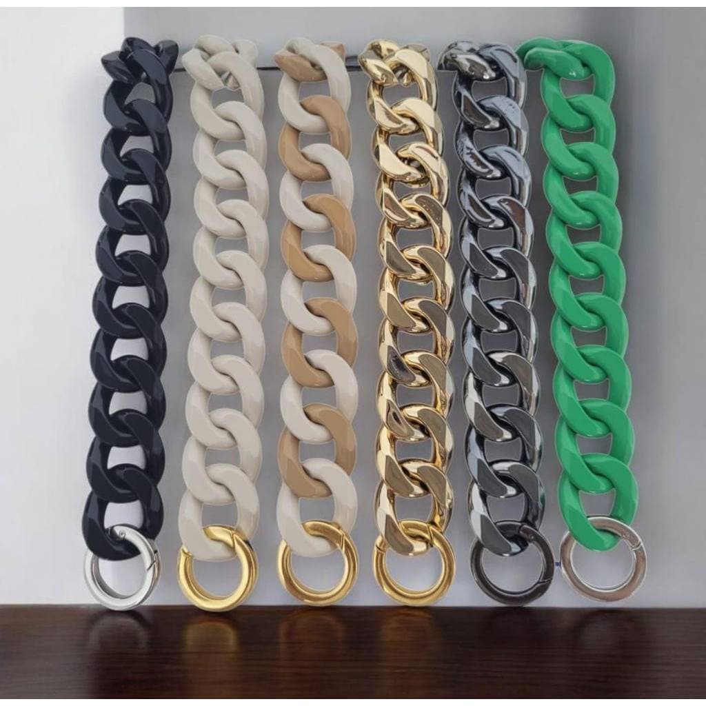 Alça para bolsa de mão feita com elos de resina com argola articulada