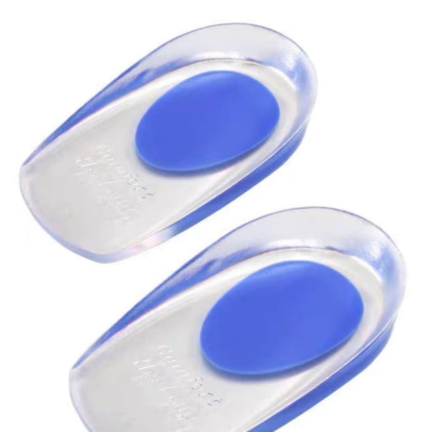 Três pares de palmilhas ortopédicas de silicone transparente para o tratamento de esporão do calcâneo.