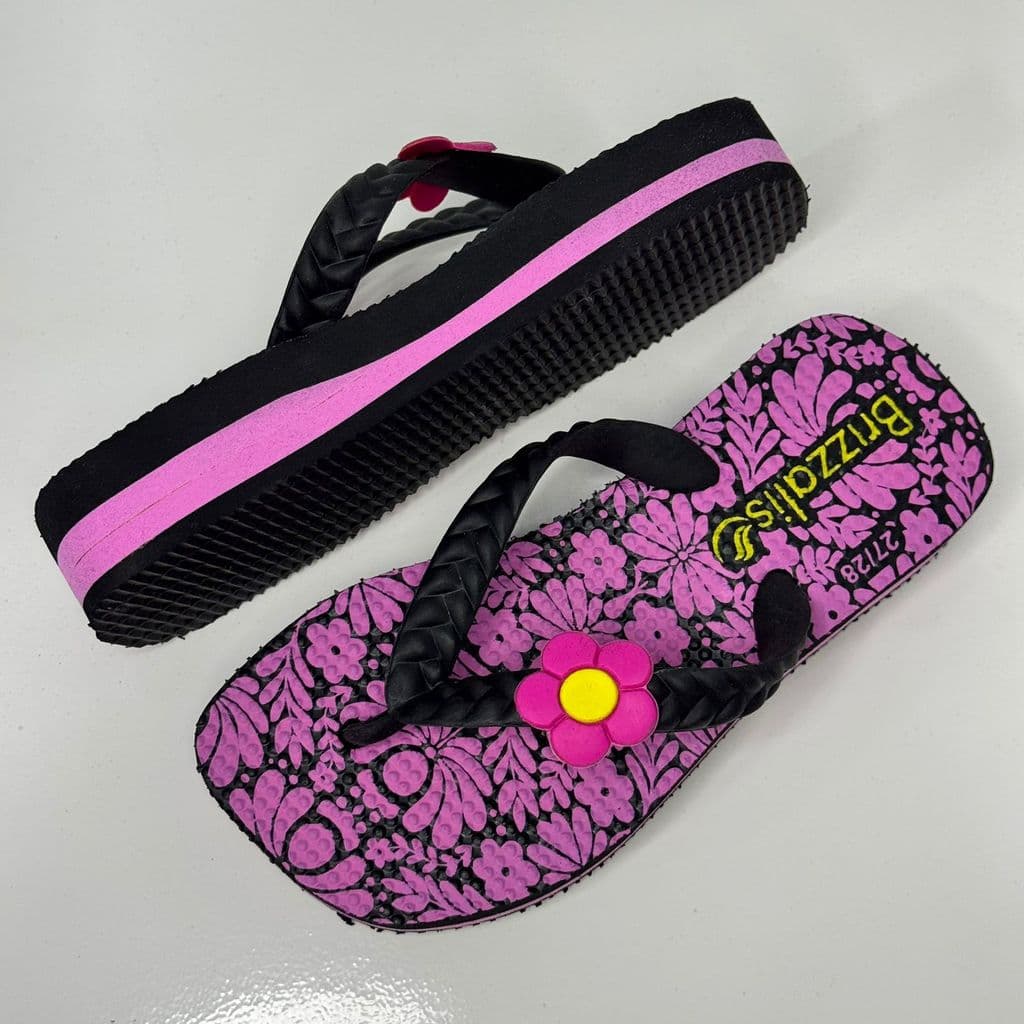 Chinelo Tamanco Infantil com Estampa Floral e Detalhe