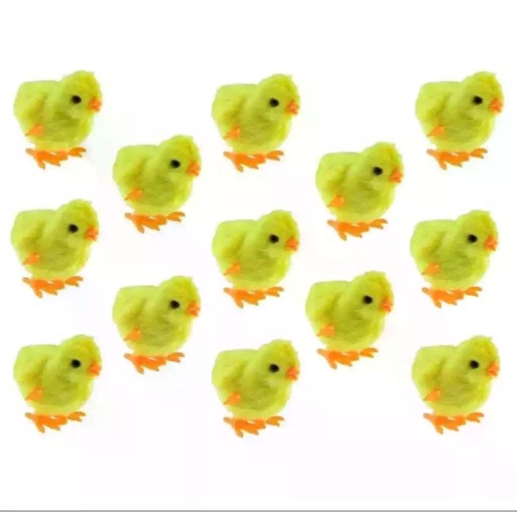 Kit com 15 / 20 / 30 / 40 / 50 Pintinhos Amarelos de Pelúcia com Corda - Brinquedo Infantil que Pula e Diverte