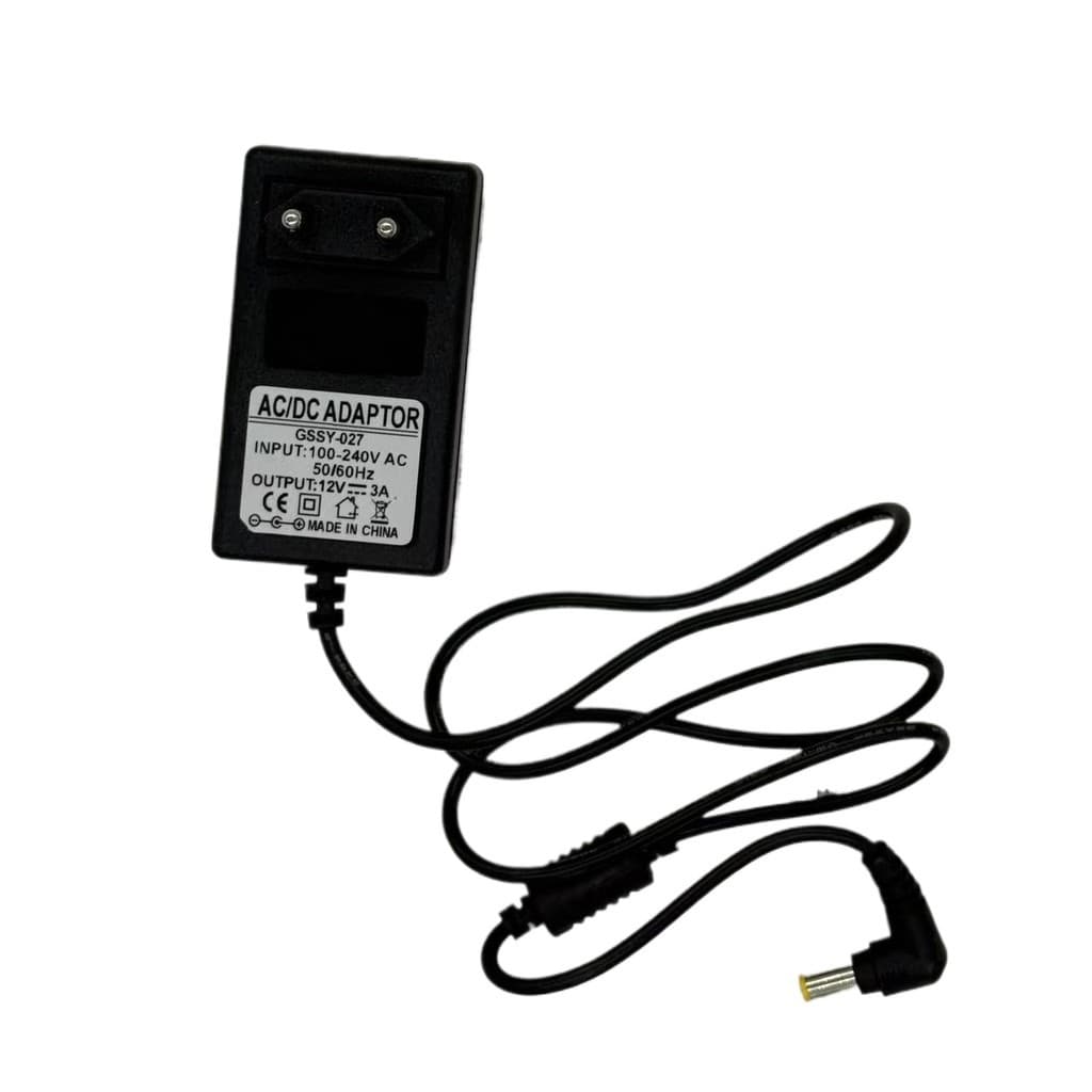 Fonte Universal Chaveada 12 Volts e 3 Àmperes - 12V/3A - Plug P4 6,5mm x 4,4mm Bivolt 110V/220V