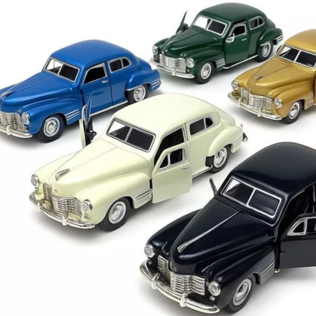 Carro Cadillac Miniatura Colecionável Metal Fricção Portas Abertas Pneus Borracha