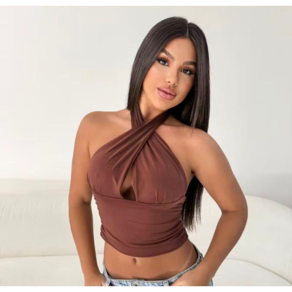 Blusa Top Cropped Frente Única Amarração no Pescoço Decotado Suplex Moda Gringa Sexy P042)