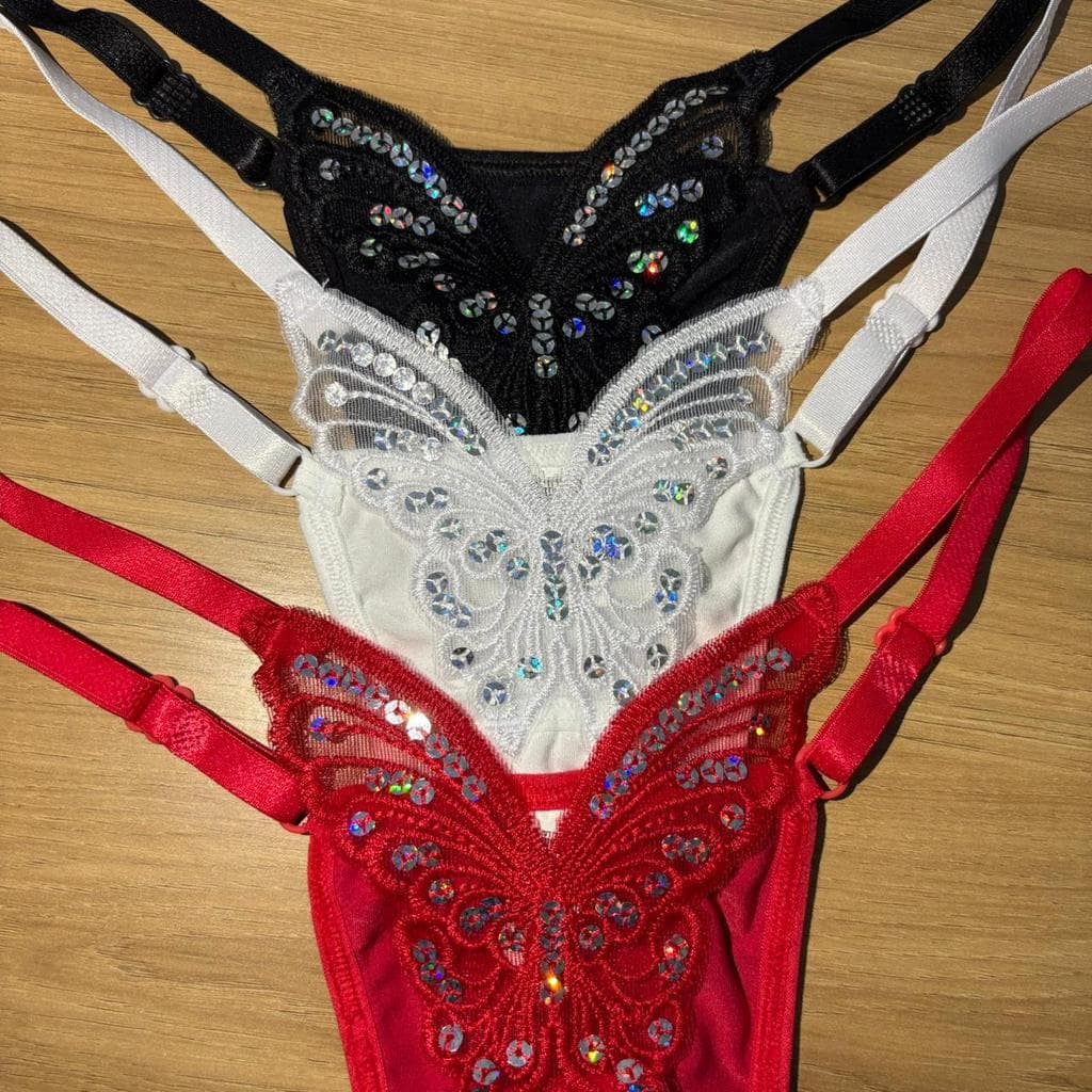 Kit 3 Calcinha Borboleta dia a dia tecido leve Vermelha Preta Branca Sexy Laterais Reguláveis Sensual Lingerie Feminina