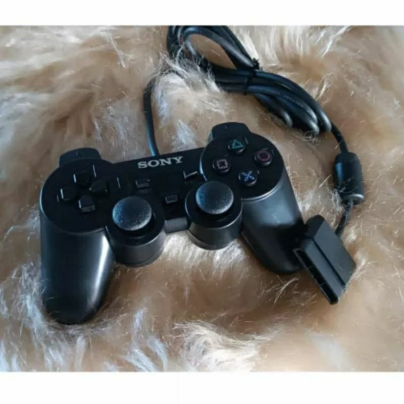 Controle PS2 com fio preto otima qualidade envio rapido