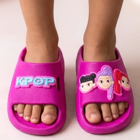 Chinelo Nuvem Infantil Menina Guerreiras Tendência Envio Rápido