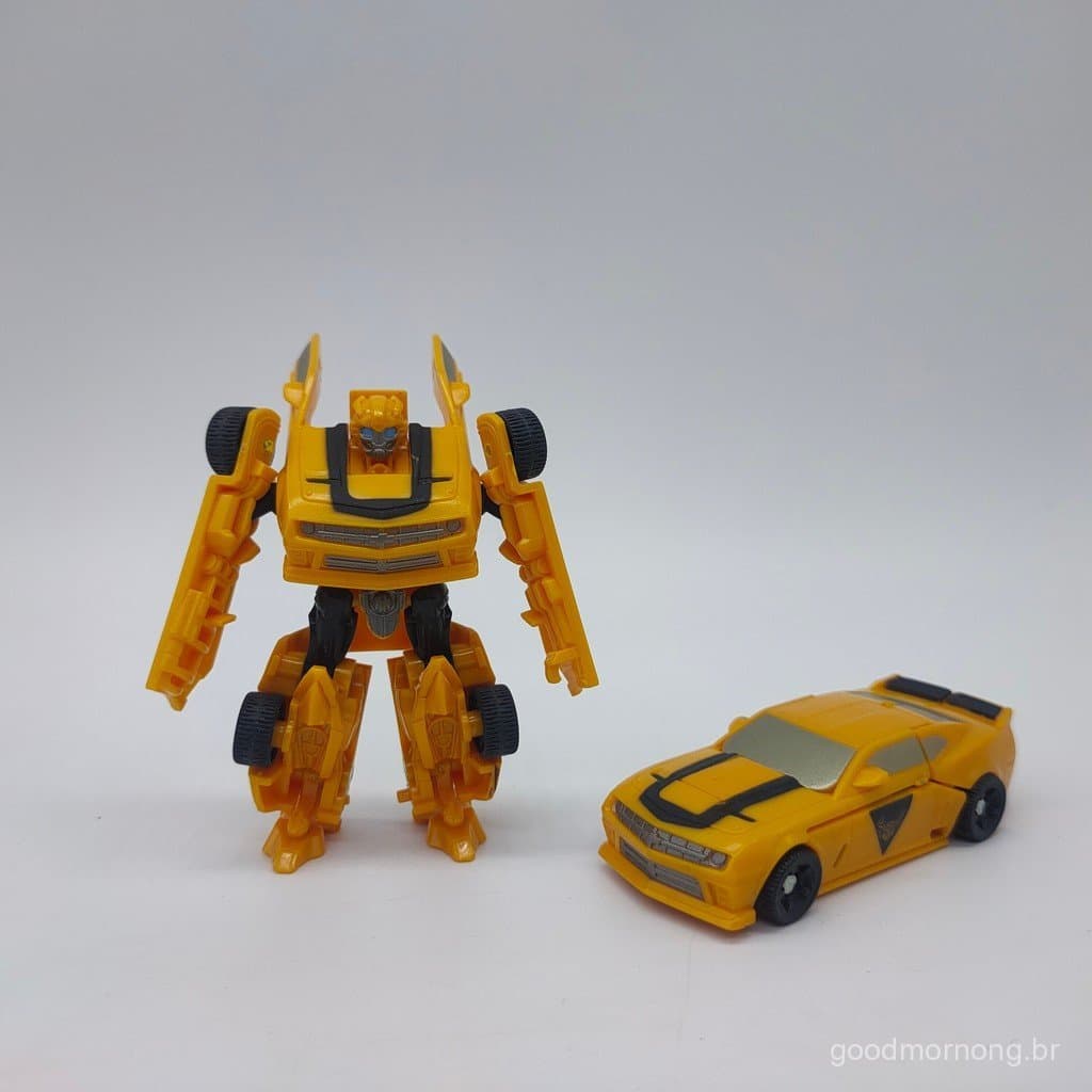 Brinquedo de Figura de Modelo de Robô Transformador Bumblebee em Miniatura em Lote