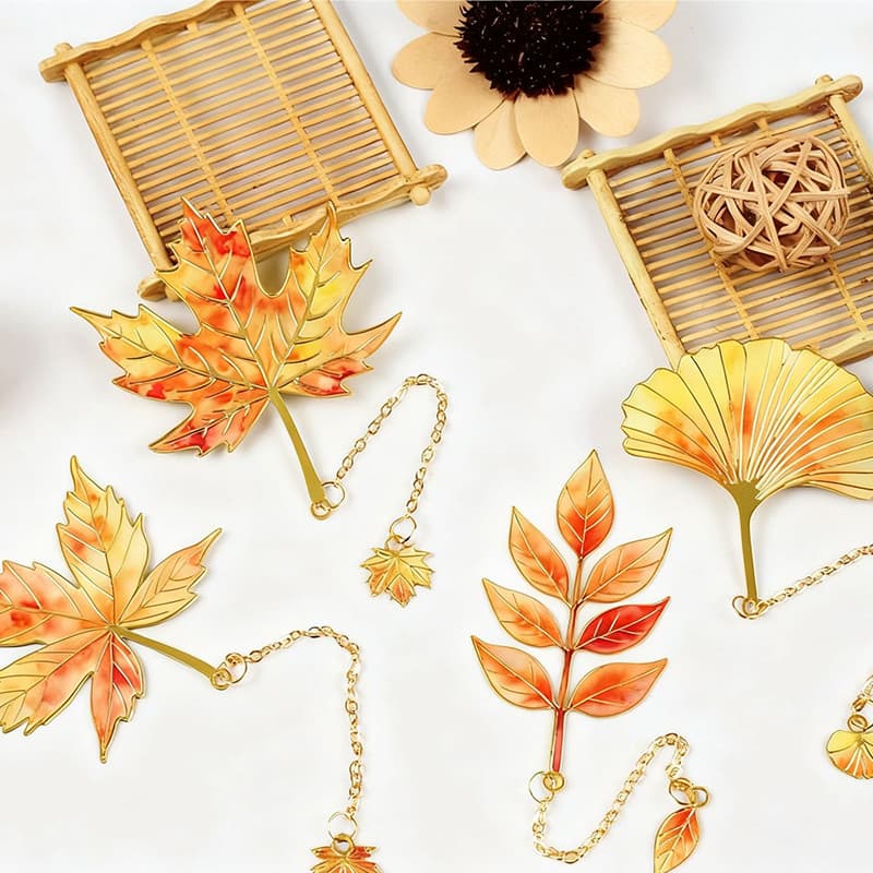 Marcador De Metal De Folha Simulada Com Suporte De Página De Livro De Estudante Pedante