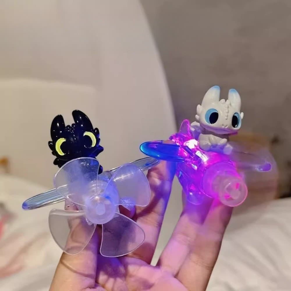 Ventilador Luminoso Movido A Vento , Ornamento De Avião Pequeno , Bicicleta Elétrica , Motocicleta , Boneca Fofa , Acess