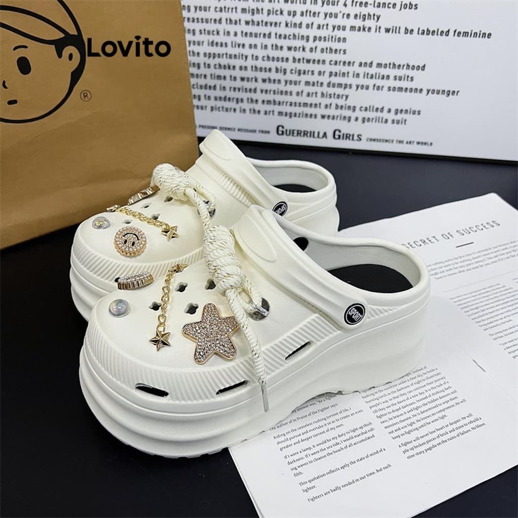 Lovito Casual simples nicho decoração sandálias planas elegantes e versáteis para mulheres LFA69122