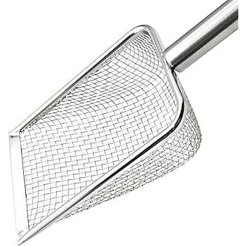 Pá Metálica Inox para Limpeza de Areia de Gatos – Alta Eficiência e Longa Vida Útil