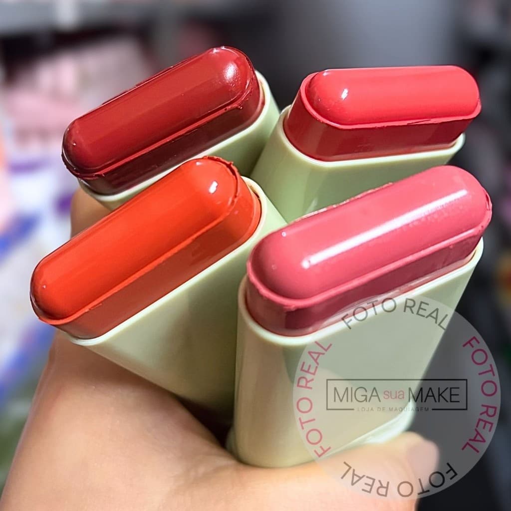 Blush em Bastão Stick Cremoso Hidratante para Lábios e Bochechas Esfuma Fácil Efeito Natural