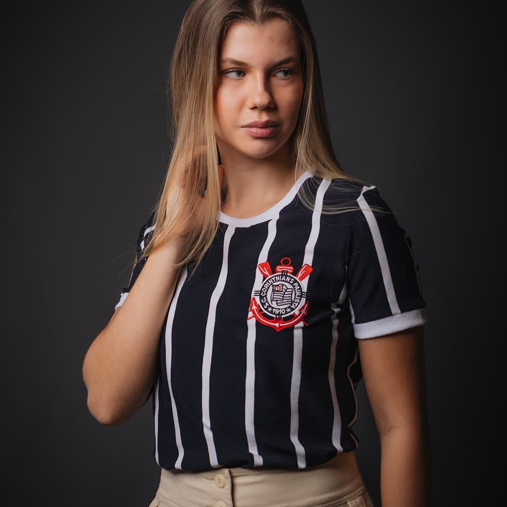 Camisa Retrô Corinthians Democracia Sócrates 1982 Feminina Oficial