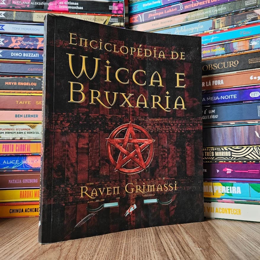 Enciclopédia de Wicca e Bruxaria de Raven Grimassi