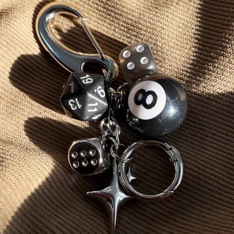 Vintage Irregular Dados Chaveiro Saco Charme Personalidade Y2K Metal Ferro Nó Fivela Novidade Decoração Acessórios Prese