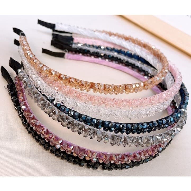 Kit 6 Tiaras Com Modelos Variados De Cristal