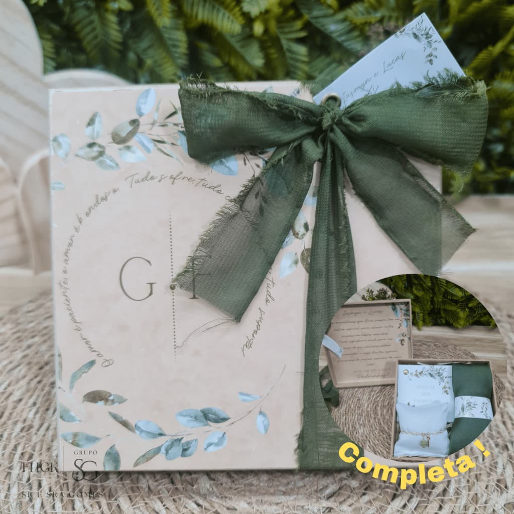 Caixa Tampa Decorada Personalizada Fita Chifon Gravata com Tag Pulseira com Almofada e Manual