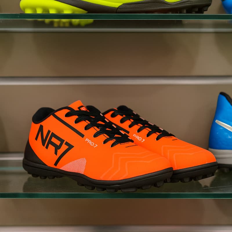 Chuteira Society Masculina Confortavel